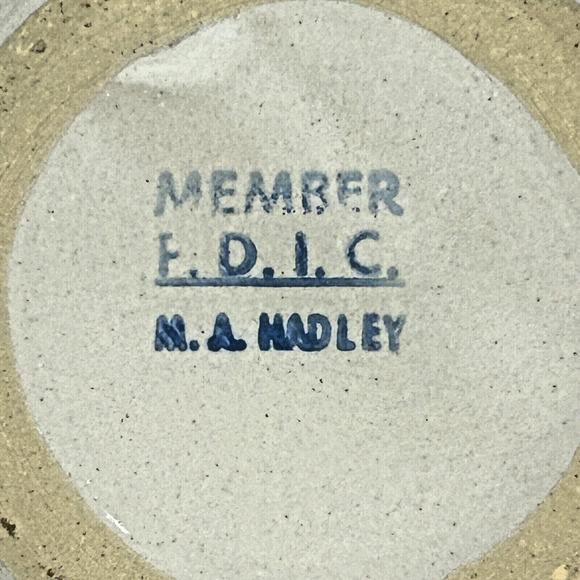 M A Hadley Pottery‎ Greetings 1964 STOCK YARDS BANK 4" Coaster Christmas Tree - Picture 3 of 4